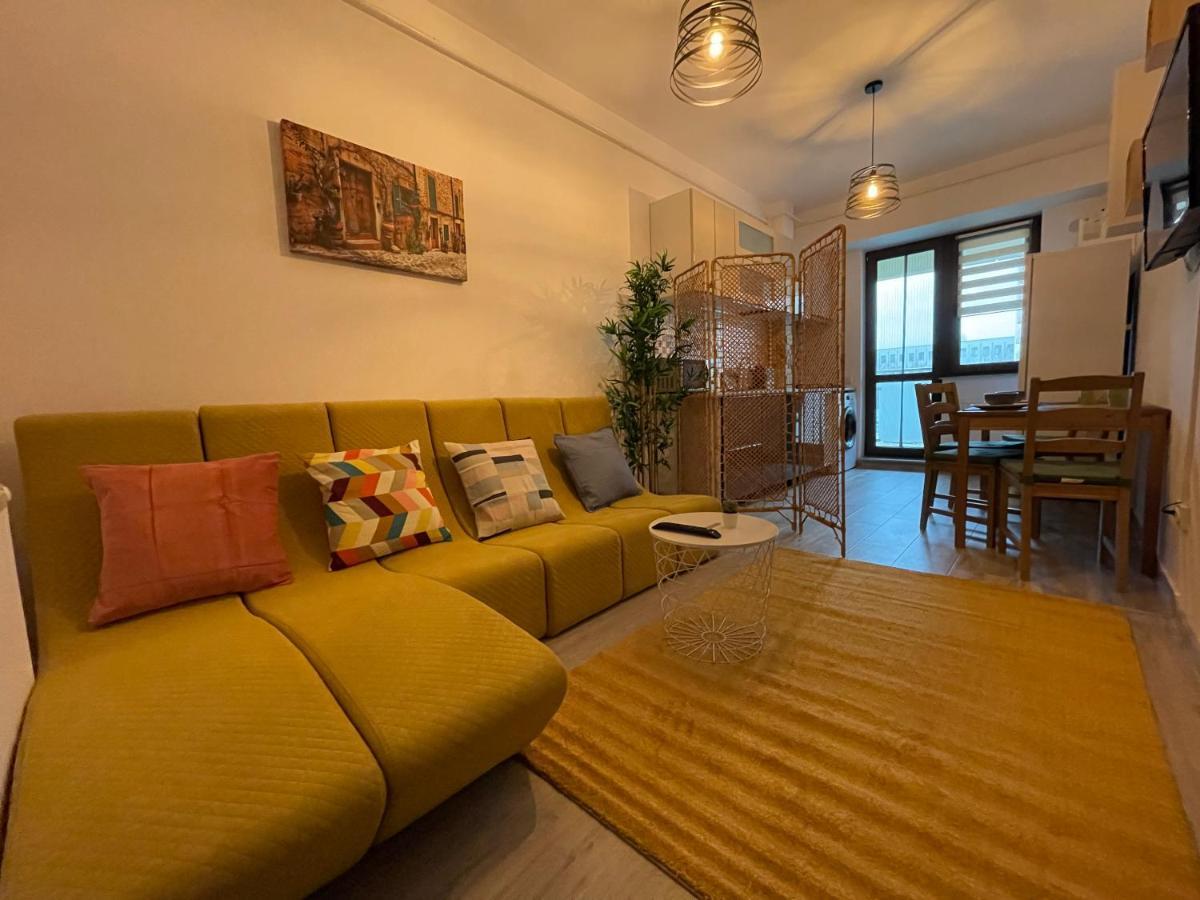 Apartment Near Palas Mall Iasi Ngoại thất bức ảnh